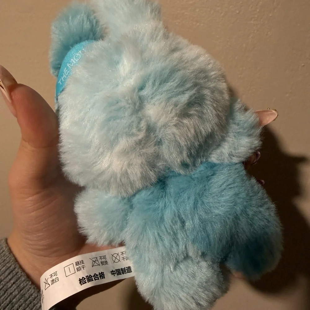 Labubu - Picture 2 of 4